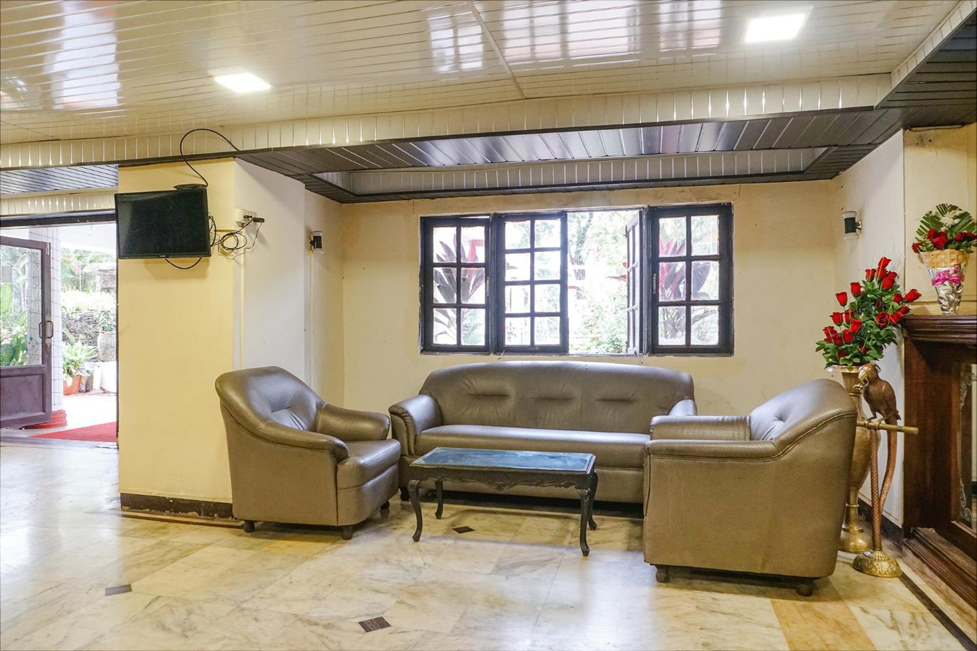 Fabhotel Prime Sukhsagar Resort ロナバラ エクステリア 写真