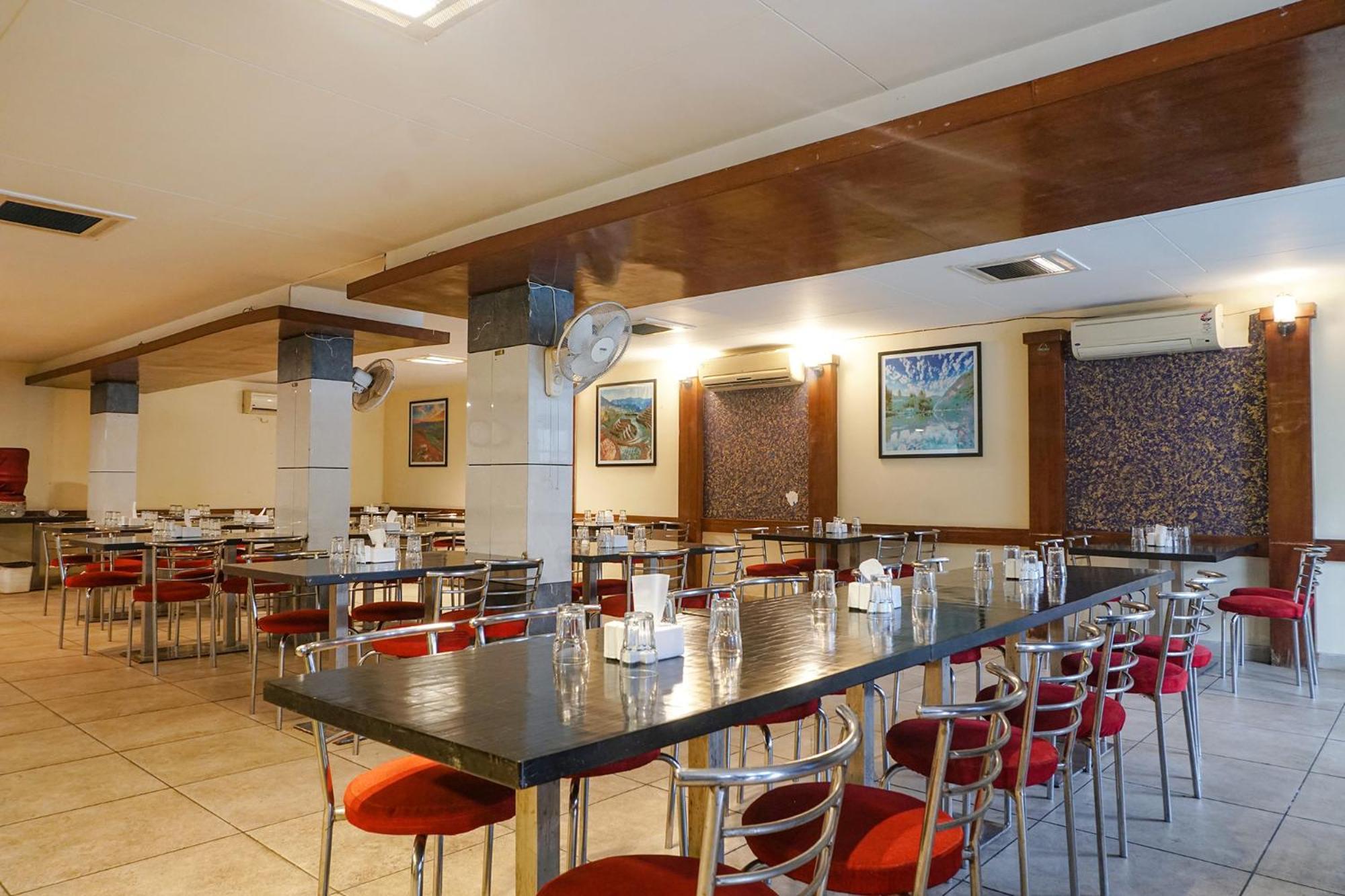 Fabhotel Prime Sukhsagar Resort ロナバラ エクステリア 写真