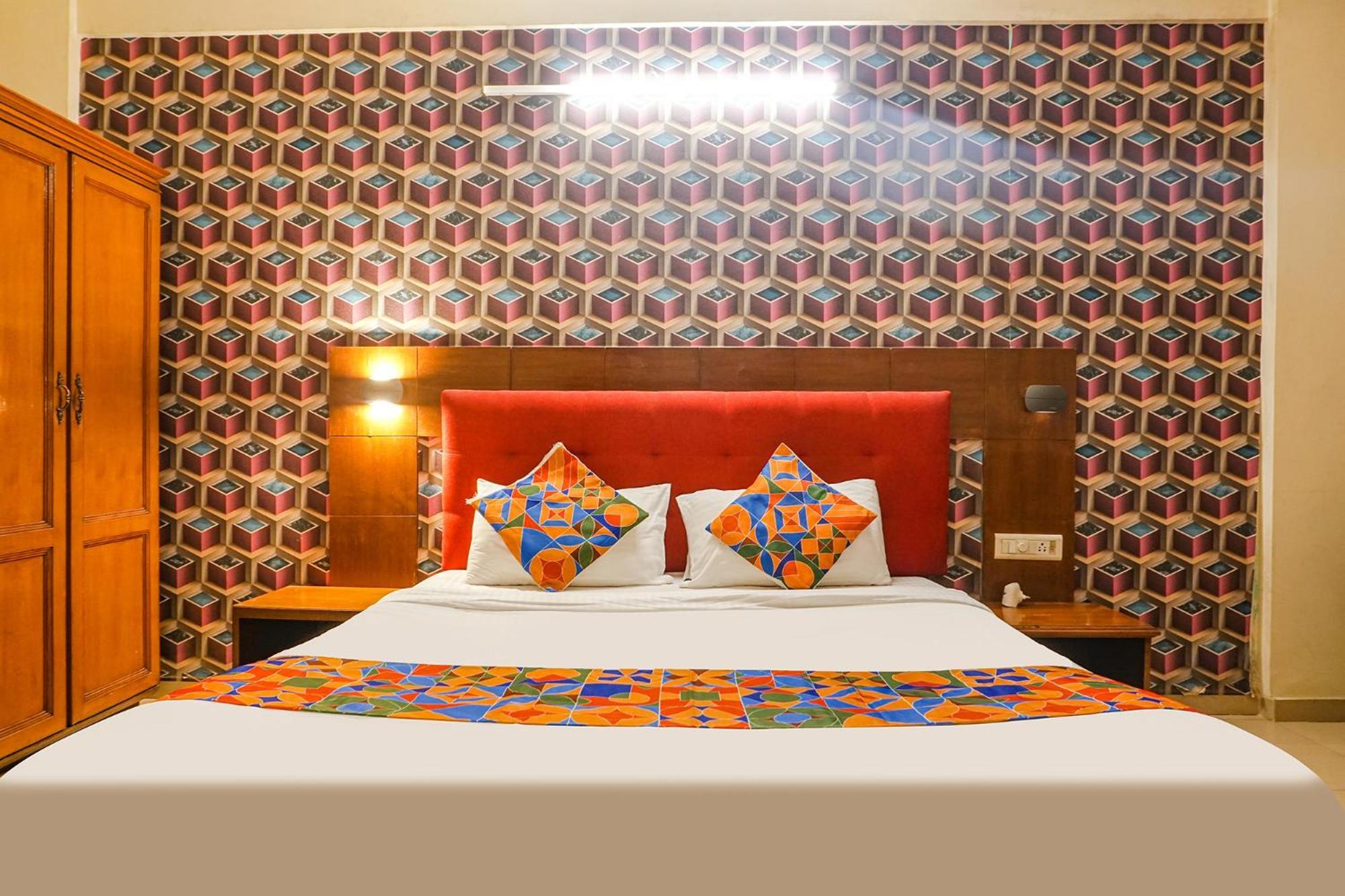 Fabhotel Prime Sukhsagar Resort ロナバラ エクステリア 写真