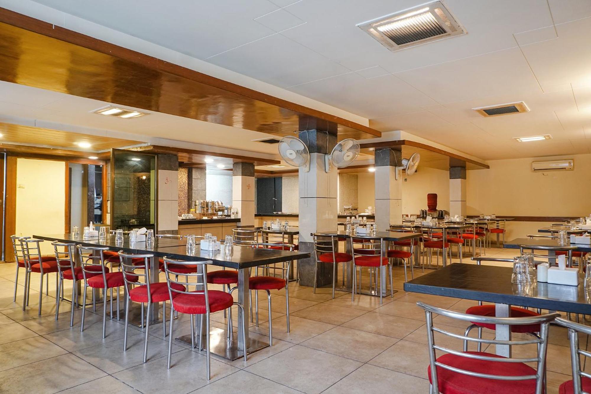 Fabhotel Prime Sukhsagar Resort ロナバラ エクステリア 写真
